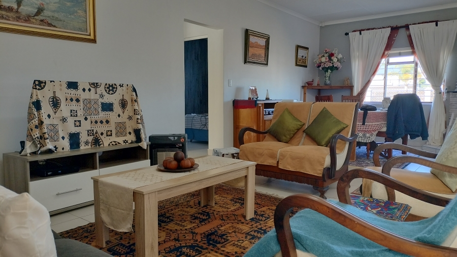 2 Bedroom Property for Sale in Groot Brakrivier Central Western Cape